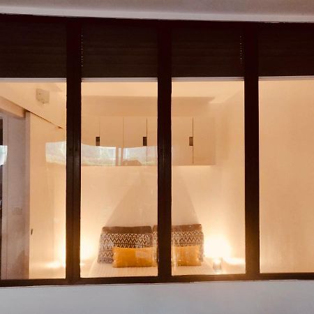 Mandelieu Grand Studio Avec Piscine Et Proche De La Mer Εξωτερικό φωτογραφία